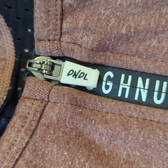 Doughnuts and deadlifts sports bra - Picture 2 of 4